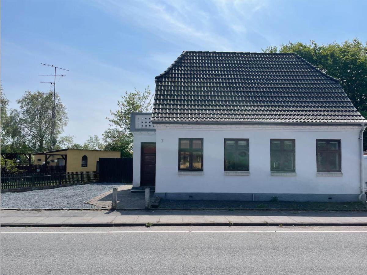 Hyggeligt Sommerhus I Jerup Exterior foto